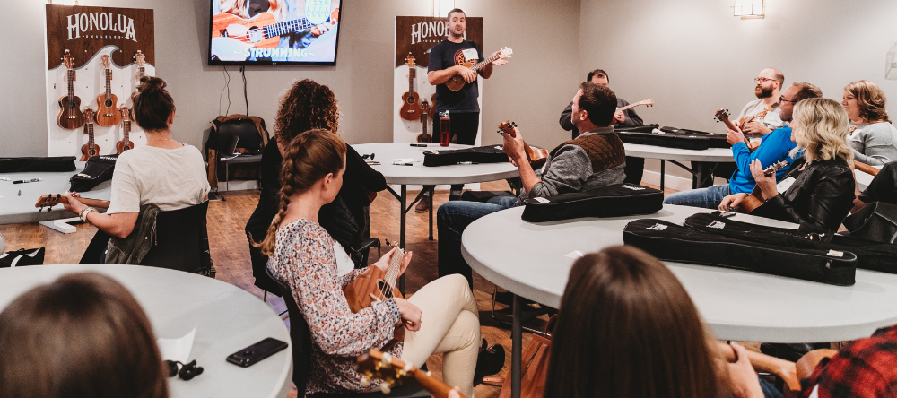 The Complete Guide to Ukulele Clubs and Groups Across Canada