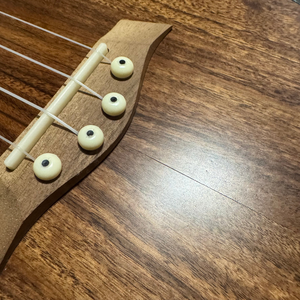 Ukelele de concierto de tapa sólida Kohala Deluxe B-STOCK