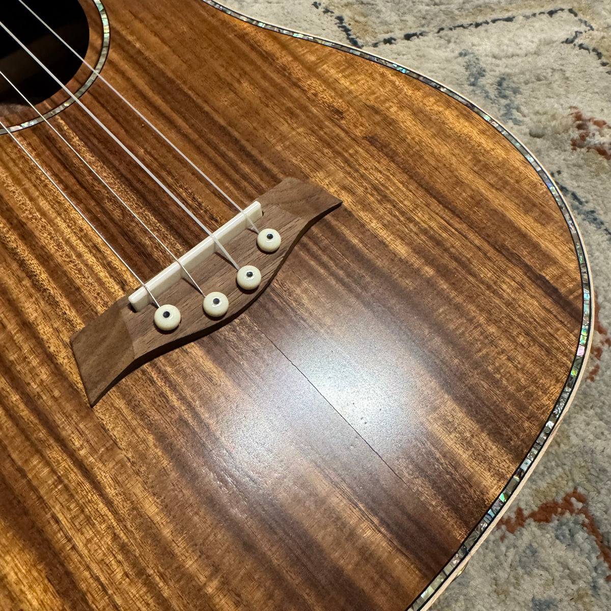 Kohala Deluxe Solid Top Baritone Acoustic Electric Ukulele B-STOCK