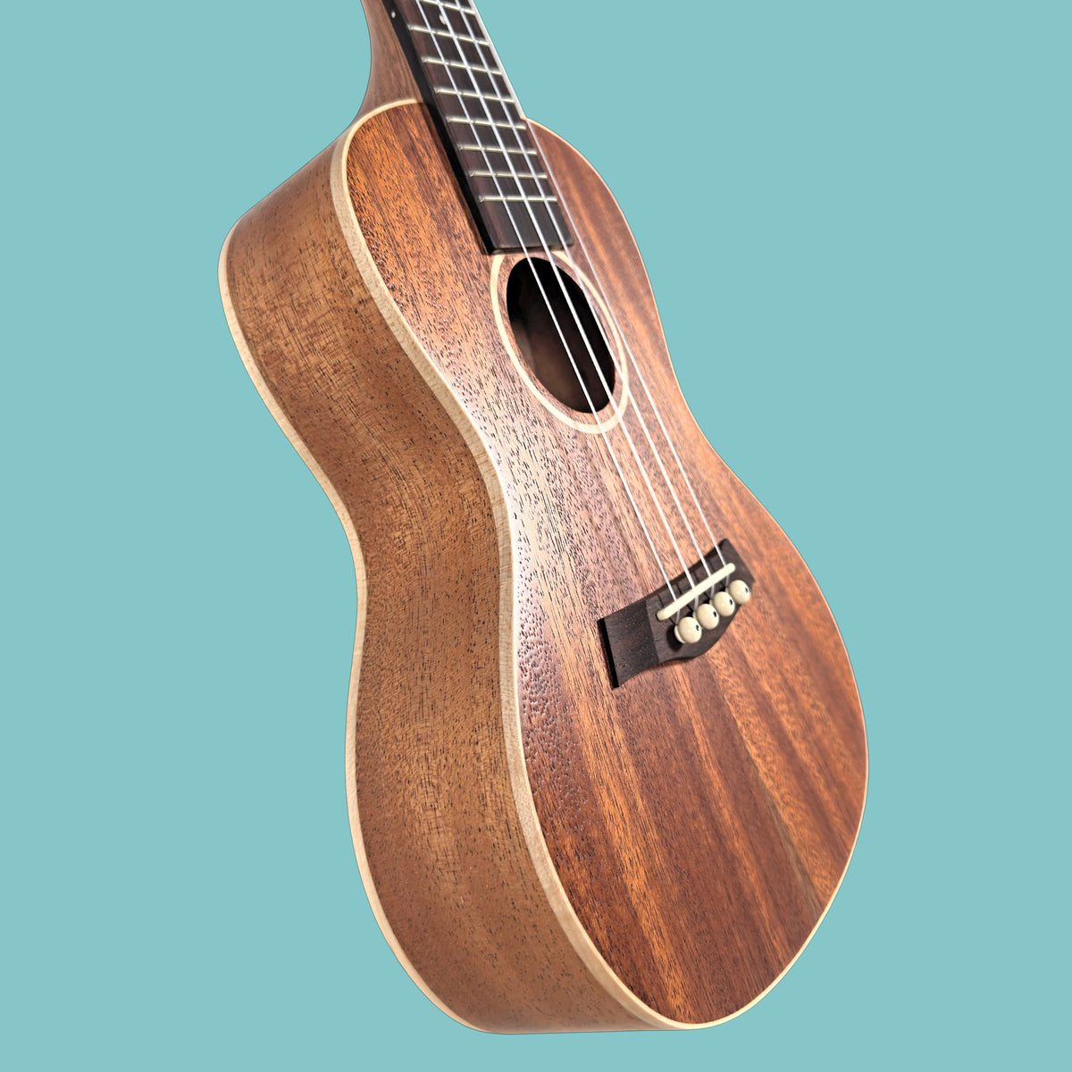 Mano Solid Top Concert Ukulele